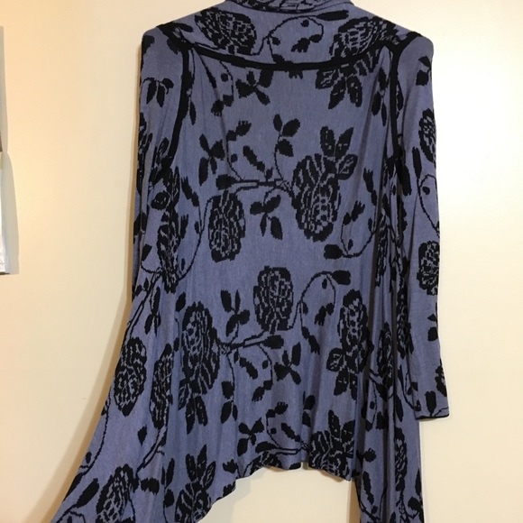 Drape-front cardigan - High/Low - Picture 3 of 9